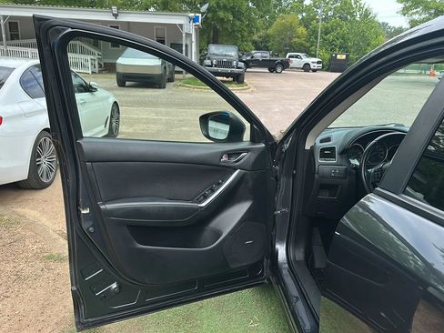 Used 2016 MAZDA CX-5 Touring w/ Bose/Moonroof Package FWD image 14