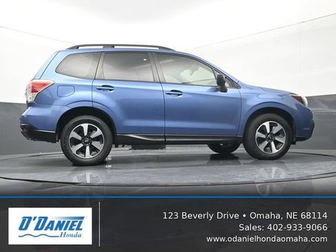 Used 2017 Subaru Forester 2.5i w/ Alloy Wheel Package AWD/4WD image 13
