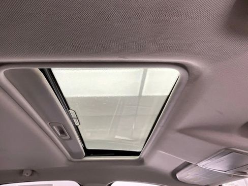 Used 2022 Ford EcoSport SE w/ SE Convenience Package image 8