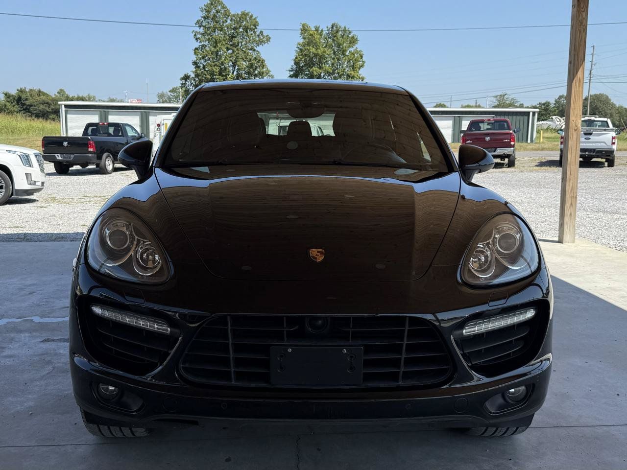 Used 2011 Porsche Cayenne Turbo AWD/4WD image 12