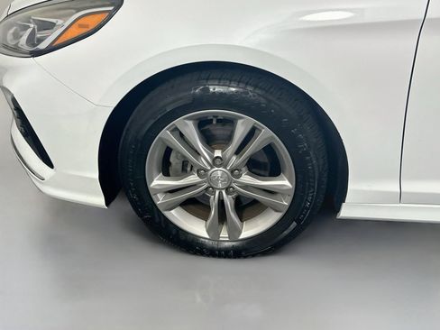 Used 2018 Hyundai Sonata Limited FWD image 27