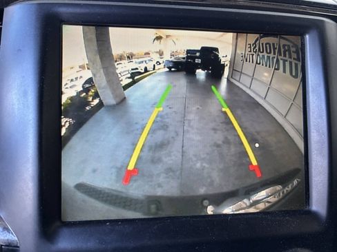 Used 2014 RAM 1500 Sport RWD image 19
