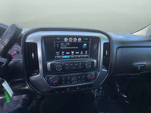 Used 2017 GMC Sierra 1500 SLE w/ SLE Value Package RWD image 17