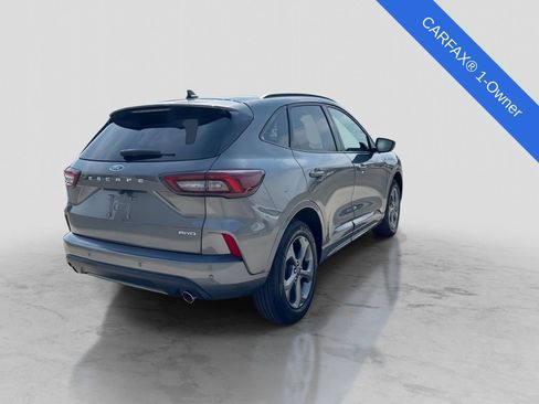 Used 2024 Ford Escape ST-Line w/ Tech Pack #1 AWD/4WD image 8