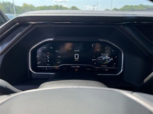 New 2025 GMC Sierra 2500 AT4X image 12