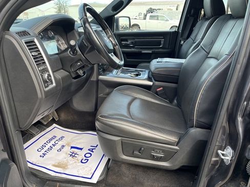 Used 2017 RAM 1500 Limited image 12