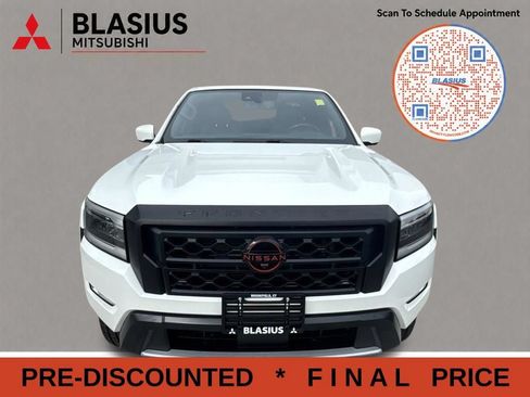 Used 2022 Nissan Frontier PRO-4X AWD/4WD image 23