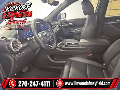 Used 2025 Chevrolet Equinox LT w/ Convenience Package II AWD/4WD image 11