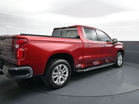 Used 2023 Chevrolet Silverado 1500 LTZ AWD/4WD image 7