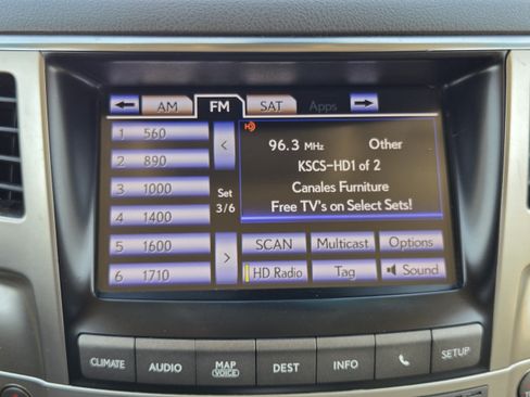 Used 2014 Lexus LX 570 4WD w/ Luxury Package image 13