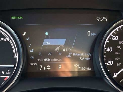 Used 2024 Toyota Camry XSE image 16