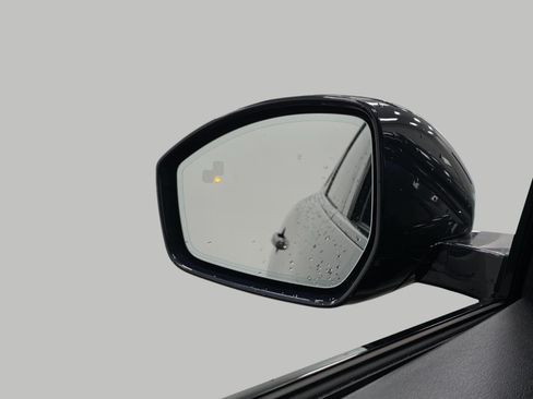 Used 2023 Jaguar F-PACE S AWD/4WD image 20