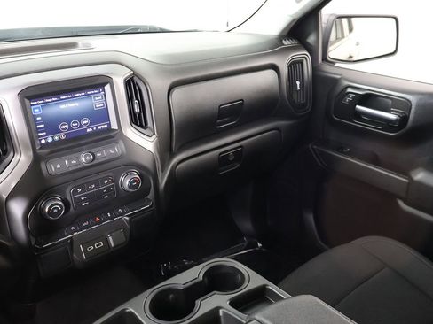 Used 2022 Chevrolet Silverado 1500 Custom Trail Boss w/ Safety Confidence Package AWD/4WD image 29