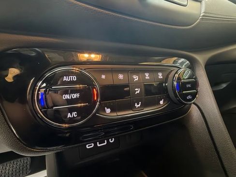 Used 2023 Buick Encore GX Select w/ Sport Touring Package AWD/4WD image 27