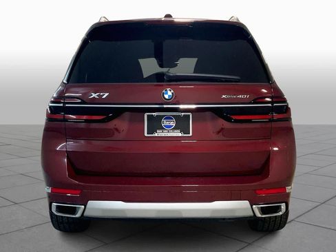 Used 2026 BMW X7 xDrive40i w/ Executive Package AWD/4WD image 4