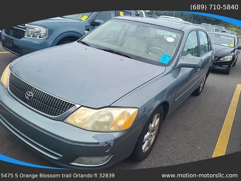 Used 2001 Toyota Avalon XLS w/ Option Pkg 5 FWD image 1