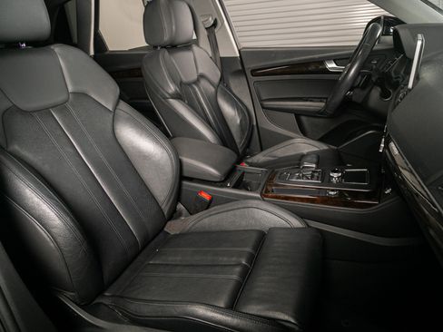 Used 2019 Audi Q5 2.0T Premium Plus w/ Premium Plus Package image 13