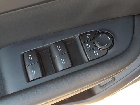 Used 2026 Buick Enclave Preferred FWD image 19