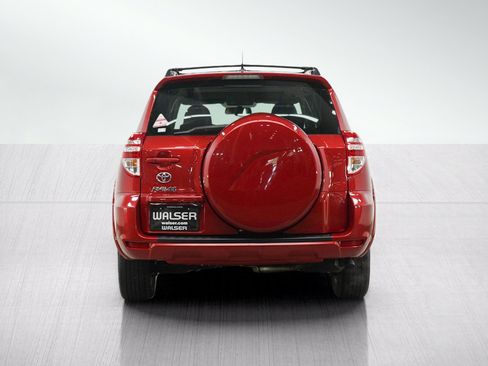 Used 2011 Toyota RAV4 Limited w/ Limited Extra Value Pkg FWD image 4