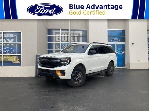 Certified 2025 Ford Expedition Tremor AWD/4WD image 1