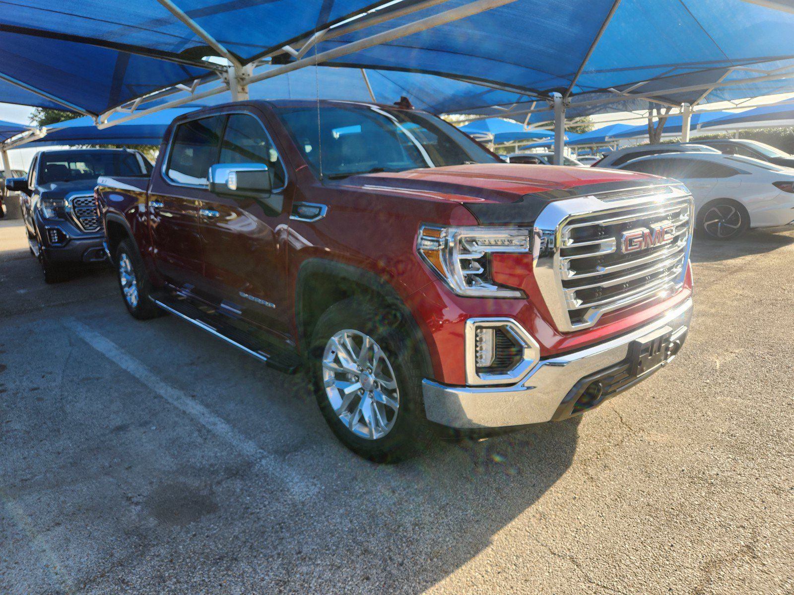 Used 2021 GMC Sierra 1500 SLT AWD/4WD image 1