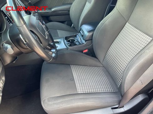 Used 2022 Dodge Charger R/T w/ Blacktop Package RWD image 22