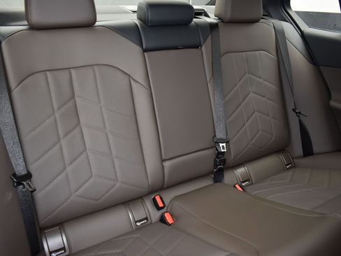 New 2026 BMW 530i w/ Premium Package image 27