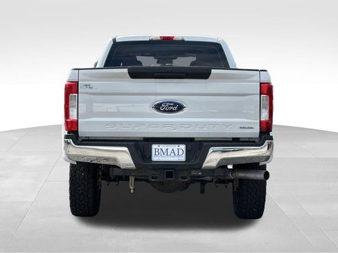 Used 2017 Ford F250 XL w/ Power Equipment Group AWD/4WD image 10