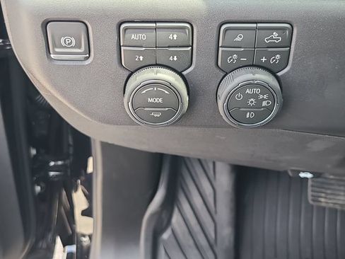 New 2026 Chevrolet Silverado 1500 LT Trail Boss w/ LT Trail Boss Premium Package AWD/4WD image 21
