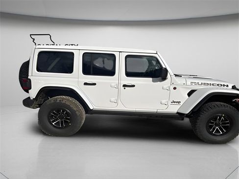 New 2026 Jeep Wrangler Unlimited Rubicon image 12