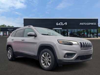 Used 2019 Jeep Cherokee Latitude Plus w/ Cold Weather Group