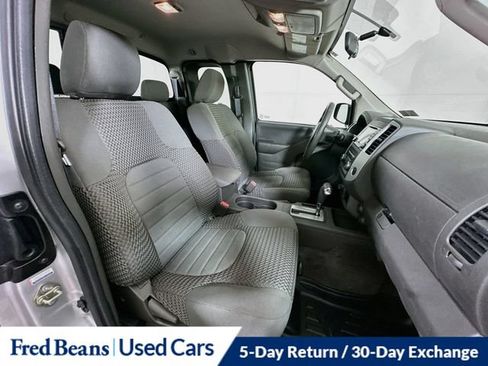 Used 2017 Nissan Frontier SV AWD/4WD image 27