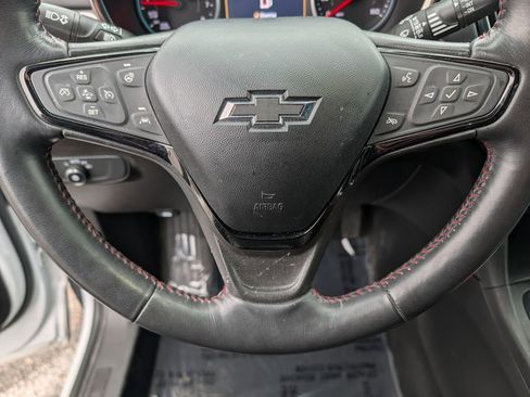 Used 2022 Chevrolet Equinox RS w/ RS Leather Package image 25