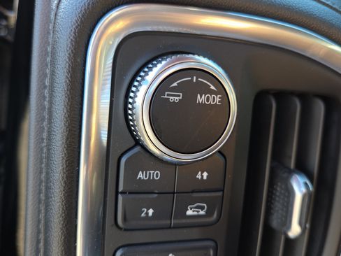 Used 2021 GMC Sierra 1500 SLE image 25