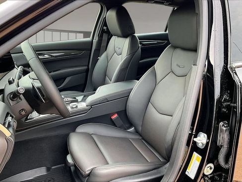 New 2026 Cadillac CT5 V w/ LPO, ONYX Package AWD/4WD image 9
