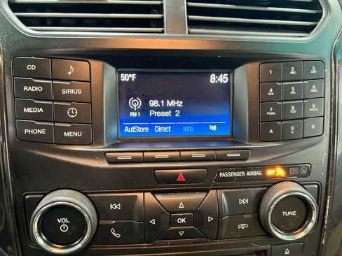 Used 2017 Ford Explorer FWD image 14