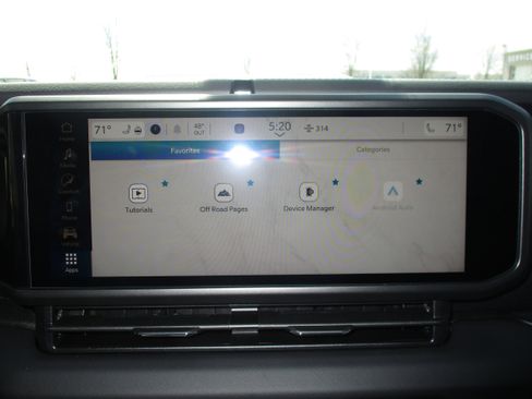 New 2026 Jeep Gladiator Sport image 25