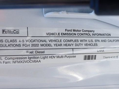 Used 2022 Ford F550 2WD Regular Cab Super Duty w/ XLT Value Package image 53