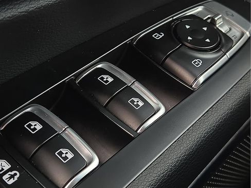 Used 2024 Kia Telluride SX X-Line AWD/4WD image 17