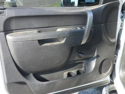 Used 2013 GMC Sierra 2500 SLE w/ SLE Preferred Package image 19