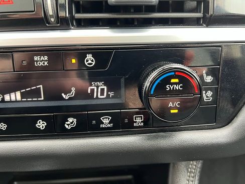 Used 2025 Nissan Pathfinder Platinum w/ Lighting Package (N92) image 50