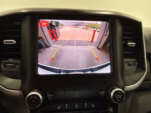 Used 2023 RAM 1500 Big Horn AWD/4WD image 29