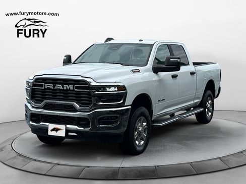 Used 2025 RAM 2500 Big Horn AWD/4WD image 7