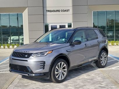 New 2025 Land Rover Discovery Sport Dynamic SE