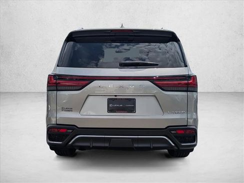 Used 2024 Lexus LX 600 F Sport AWD/4WD image 7