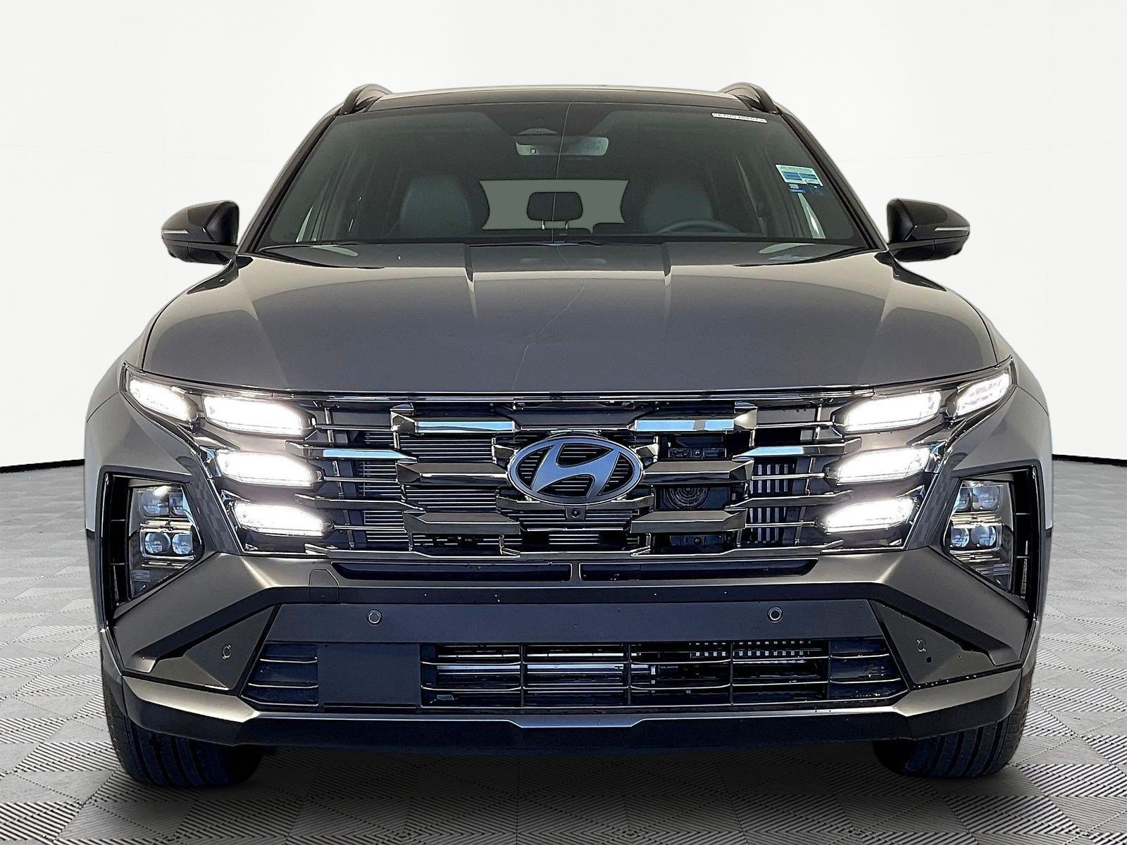 New 2026 Hyundai Tucson Limited AWD/4WD image 2