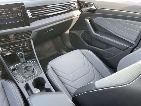 New 2026 Volkswagen Jetta SEL image 12