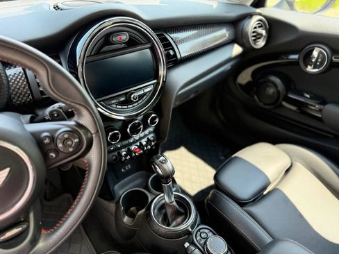 Used 2016 MINI Cooper S FWD image 17