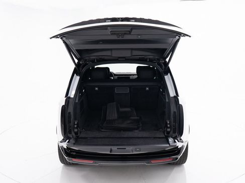 Used 2023 Land Rover Range Rover SV AWD/4WD image 52