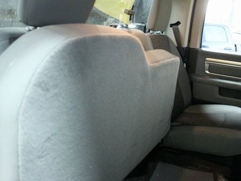 Used 2019 RAM 1500 Classic Warlock image 9